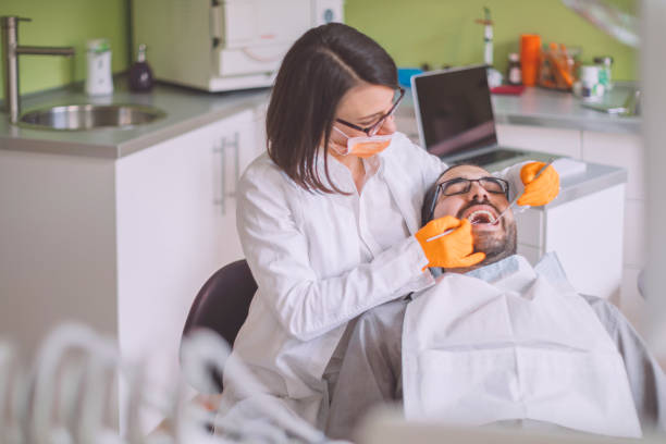 Best Broken or Chipped Tooth Repair in Williamsburg, PA